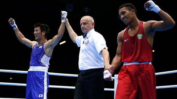 Esquiva Falcão medalha de prata (Foto: Reuters)