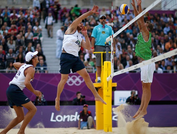 vôlei de praia emanuel alison londres 2012 (Foto: Agência Reuters)