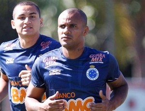 Amaral treino cruzeiro (Foto: Washington Alves / VIPCOMM)