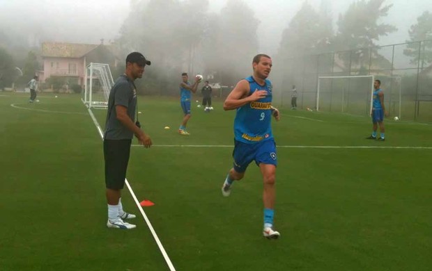 Marcelo Mattos Treina na Granja Comary (Foto: Botafogo Oficial)