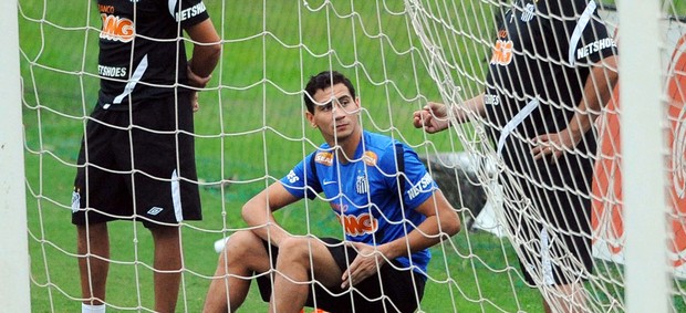 santos ganso (Foto: Marcos Ribolli/GLOBOESPORTE.COM)