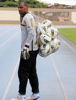 MATÉRIA COM GOLEIRO JEFERSON ( BOTAFOGO ) FOTOS : ANDRÉ DURÃO (Foto: André Durão / Globoesporte.com)