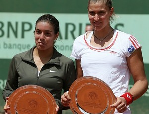 Bia Haddad Mais tênis Roland Garros troféu duplas Montserrat Gonzalez (Foto: AFP)