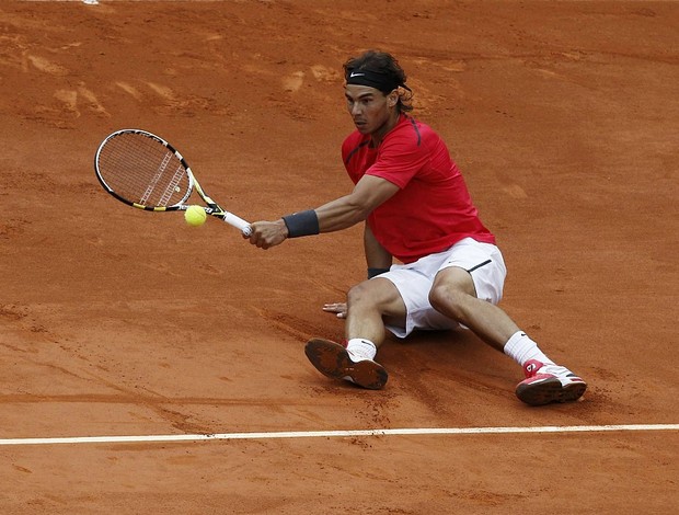 Rafael Nadal tênis Roland Garros sentado semifinal (Foto: Reuters)