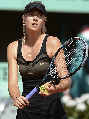 Maria Sharapova tênis Roland Garros 3r (Foto: AFP)