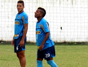 vitor junior botafogo treino (Foto: Thales Soares / Globoesporte.com)