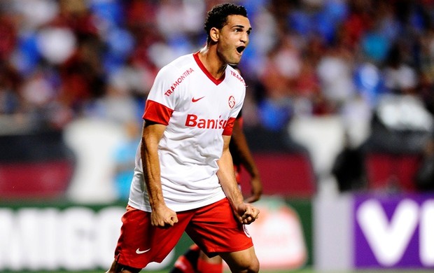 Gilberto marcou no jogo contra o Flamengo (Foto: Alexandre Lopes / Inter, DVG)