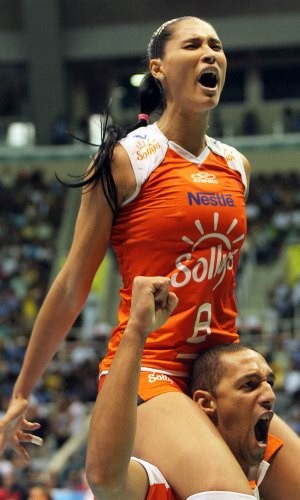 Jaqueline na final da Superliga Osasco x Rio (Foto: Maurício Val / Vipcomm)