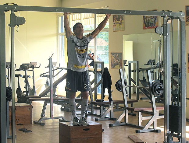 Renato no treino do Botafogo (Foto: Thales Soares / Globoesporte.com)