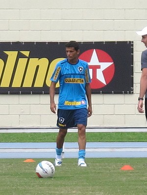 Treino botafogo, Jadson (Foto: Thales Soares / Globoesporte.com)