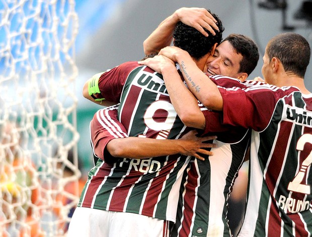 Fred comemora gol do Fluminense no Botafogo final carioca (Foto: Dhavid Normando / Photocamera)