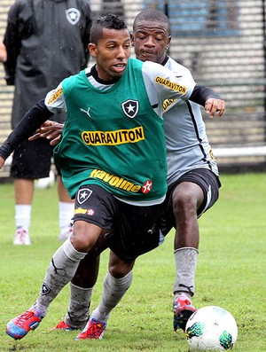 Vitor Junior, Botafogo (Foto: Cezar Loureiro / O Globo)