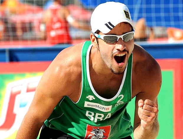 bruno schmidt volei de praia xangai (Foto: Divulgação / FIVB)