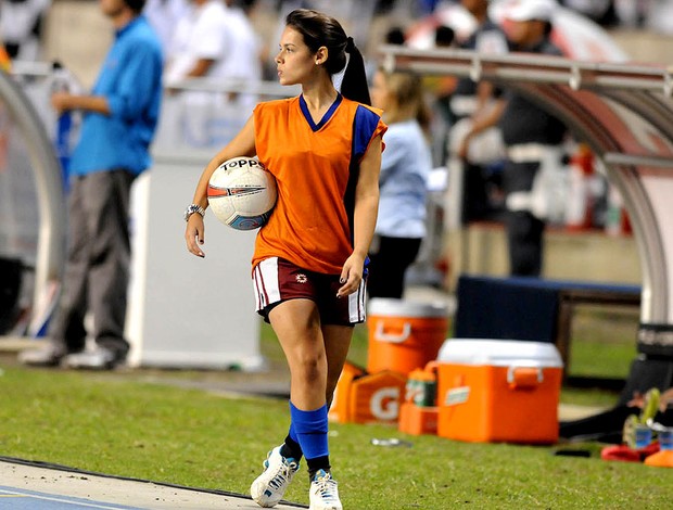 fernanda maia gândula engenhão botafogo e vasco (Foto: André Durão / Globoesporte.com)