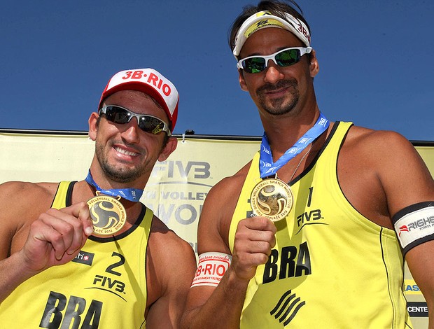 Ricardo, Pedro Cunha, volei de praia myslowice (Foto: Divulgação / FIVB)