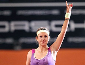 Victoria Azarenka tênis Stuttgart quartas (Foto: AP)