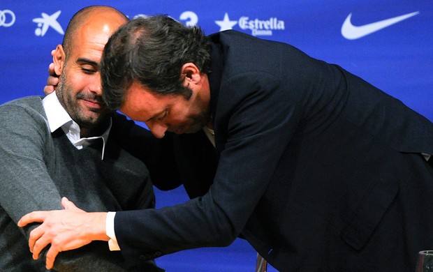 pep guardiola sandro rosell barcelona coletiva (Foto: Agência Getty Images)