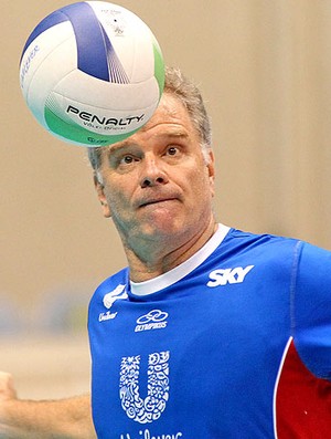 Bernardinho no treino de vôlei do Rio de Janeiro (Foto: Maurício Val / Vipcomm)