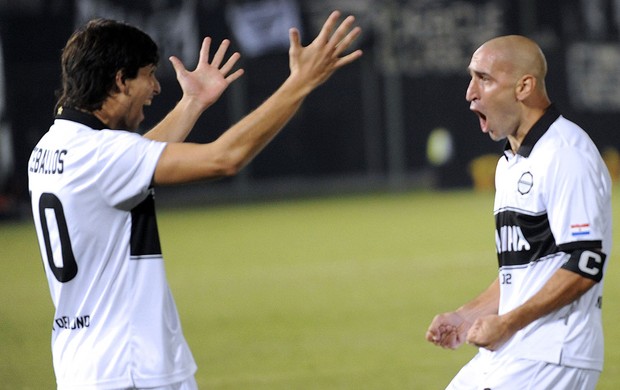 orteman olimpia x flamengo   (Foto: AFP)