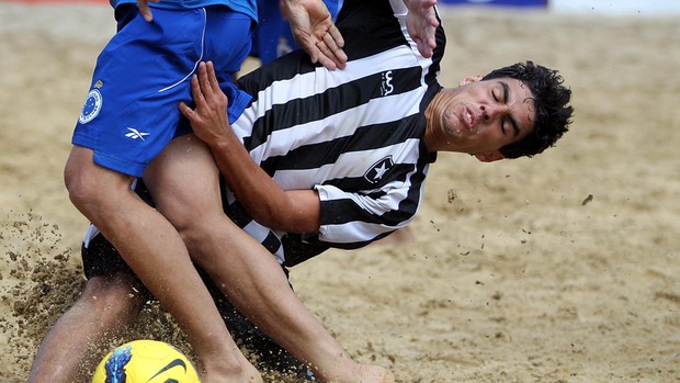 futebol de areia Cruzeiro x Botafogo Mundial de Clubes (Foto: Gaspar Nobrega / Inovafoto)