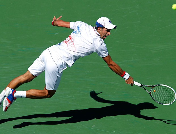 Novak Djokovic tênis Indian Wells quartas (Foto: Sergio Moraes / Reuters)