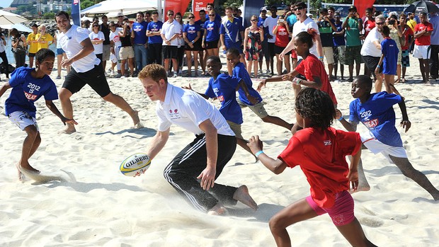 rugby príncipe harry aterro do flamengo (Foto: Agência AFP)