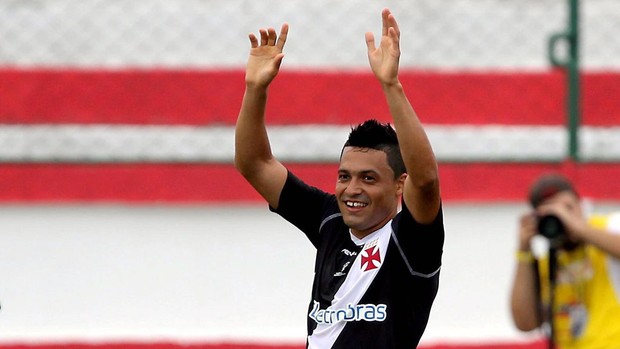 eder luis olaria x vasco (Foto: Cezar Loureiro/Globo)