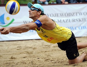 vôlei de praia emanuel (Foto: DIVULGAÇÃO / FIVB)