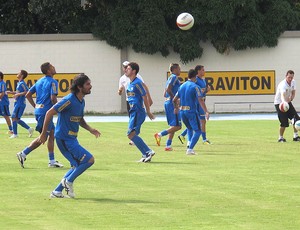 loco abreu botafogo treino (Foto: André Casado / Globoesporte.com)