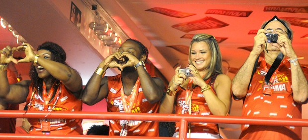 Vagner Love no Carnaval no Rio de Janeiro (Foto: André Durão / GLOBOESPORTE.COM)