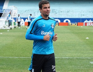 André Lima treina em separrado (Foto: Diego Guichard  / GLOBOESPORTE.COM)