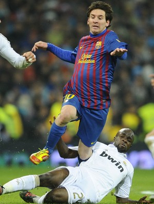 messi Sergio Ramos diarra real madrid x barcelona (Foto: AFP)