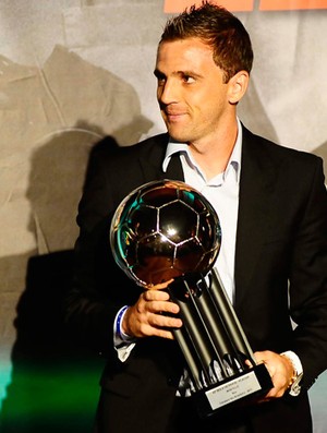 Montillo no Troféu Bola de prata (Foto: Marcos Ribolli/Globoesporte.com)