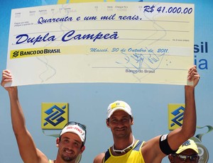 ricardo e pedro cunha em maceió cheque (Foto: Divulgação / CBV)