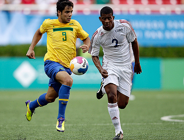 henrique brasil x cuba pan-americano   (Foto: Reuters)