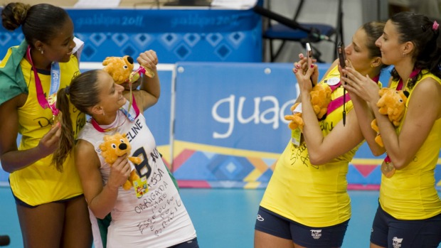 Pan vôlei Brasil x Cuba  (Foto: AFP)