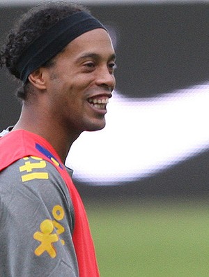 ronaldinho gaúcho treino Seleção Brasileira   (Foto: Mowa Press)