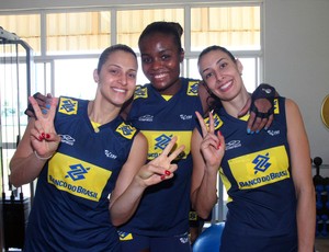 Dani Lins, Fabiana e Sheilla em busca de mais um título (Foto: Divulgação / CBV)