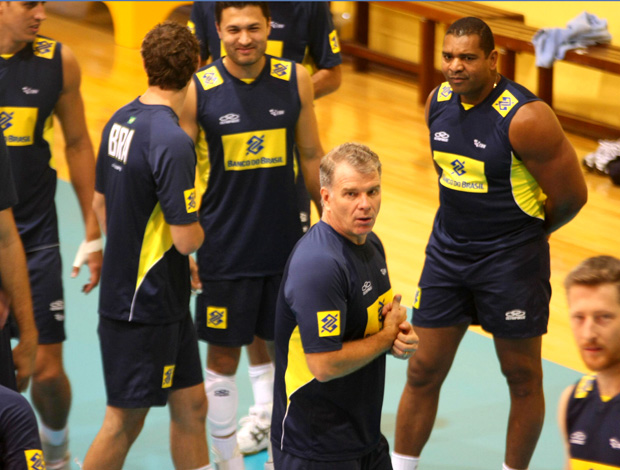 vôlei bernardinho brasil treino (Foto: Alexandre Arruda / CBV)