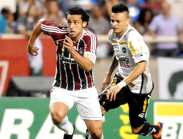 fred fluminense fabio ferreira botafogo (Foto: Dhavid Normando / Photocamera)