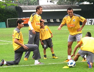 Dodozinho no treino do Santos (Foto: Adilson Barros / GLOBOESPORTE.COM)