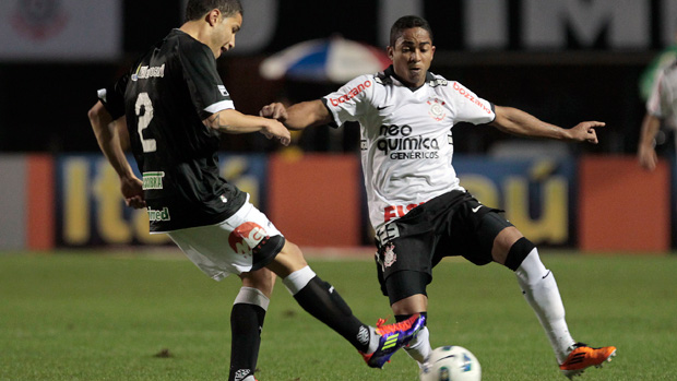 jorge henrique bruno corinthians x figueirense (Foto: Agência Estado)