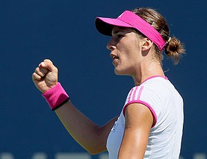 Andrea Petkovic comemora ponto final sobre Sloane Stephens (Foto: Getty Images)