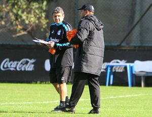 celso roth grêmio treino (Foto: Lucas Uebel / Grêmio FBPA)