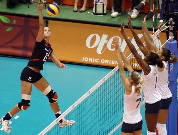 Brasil 3 x 1 Alemanha, Grand Prix de Vôlei (Foto: FIVB / Divulgação)