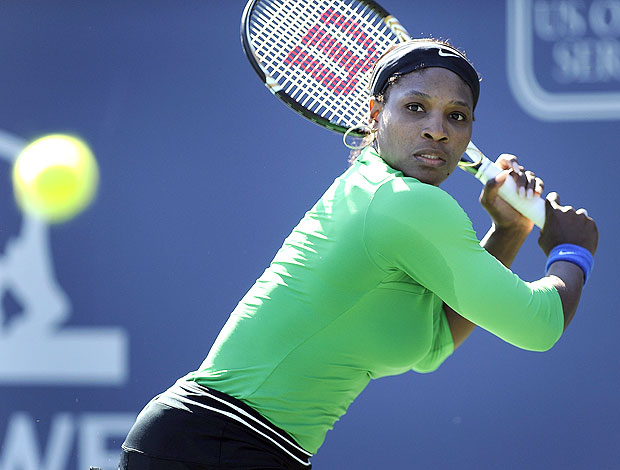 Serena Williams na partida contra Maria Kirilenko (Foto: EFE)