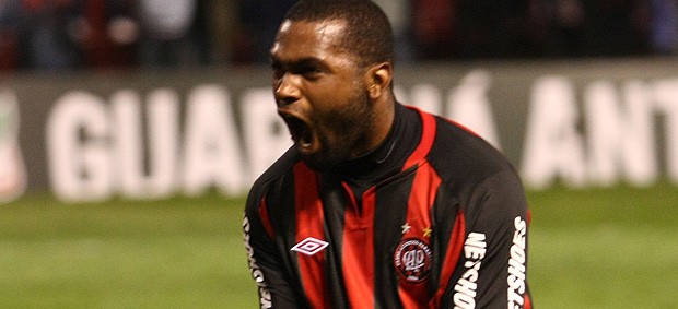 morro garcia atlético-pr gol botafogo (Foto: Franklin de Freitas / Agência Estado)