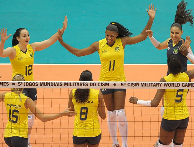 vôlei feminino Brasil jogos militares (Foto: Alexandre Loureiro / Gingafotos)