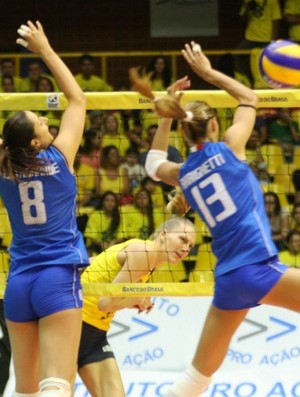 Mari Vôlei Brasil x Itália Copa Internacional  (Foto: Alexandre Arruda/CBV)