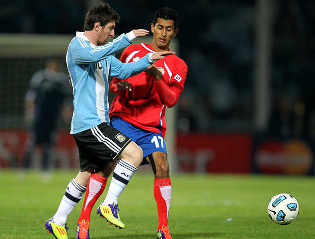 Messi Argentina Josué Martínez Costa Rica (Foto: EFE)